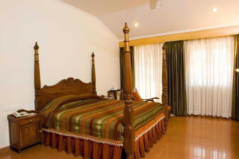 Chances Resort&Casino An Indy Resort Panaji Esterno foto