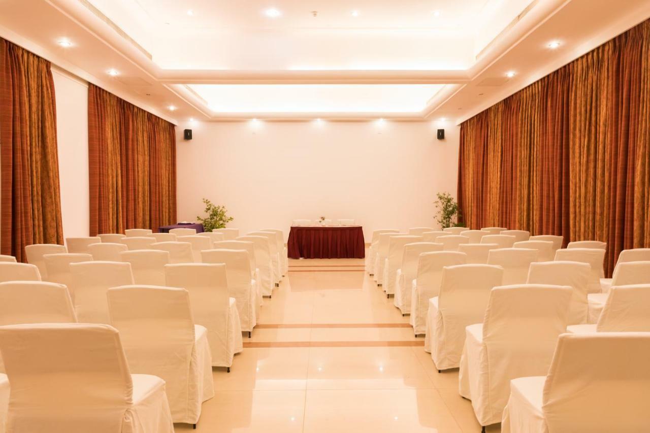 Chances Resort&Casino An Indy Resort Panaji Esterno foto
